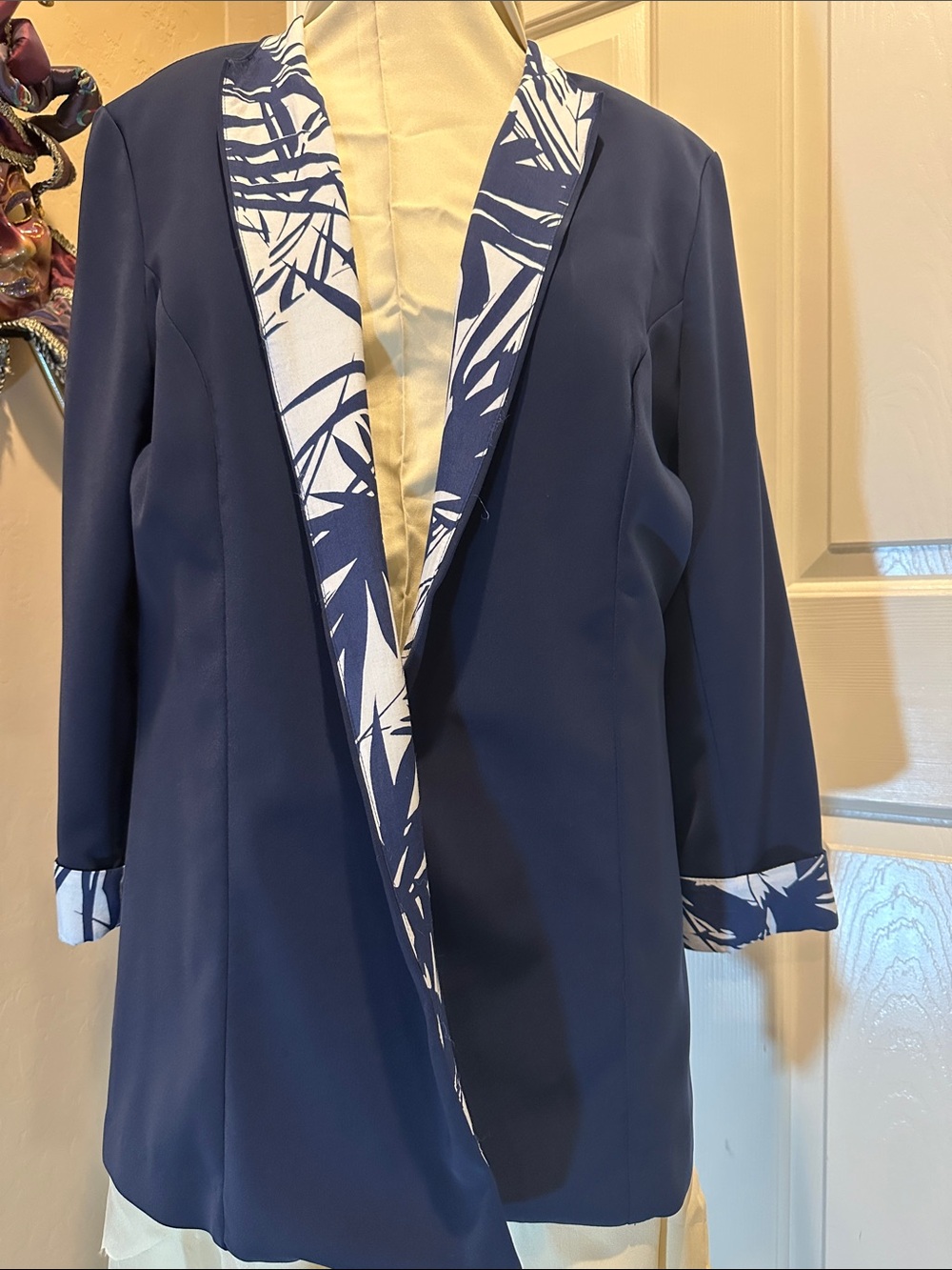 Drapers and Damon’s Women's Navy Open-Front Blazer with Printed Trim